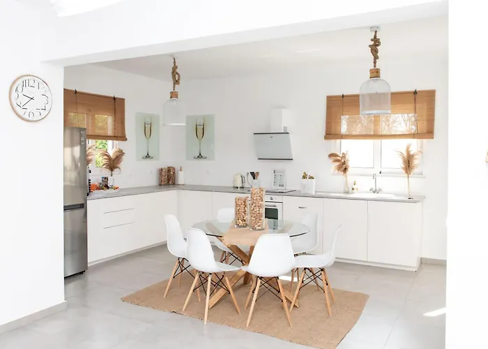 Villa - Private Pool&jacuzzi&central Place