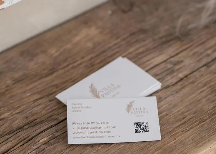 别墅 - Private Pool & Jacuzzi & Place 帕斯蒂达