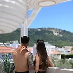 - Private Pool & Jacuzzi & Place Pastida