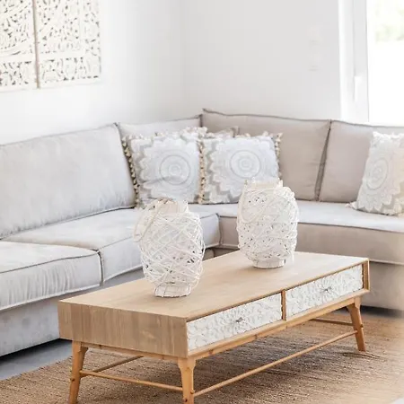 Villa - Private Pool & Jacuzzi & Place Pastida