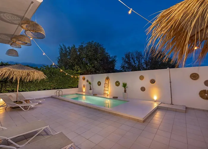 Villa - Private Pool & Jacuzzi & Place Pastida