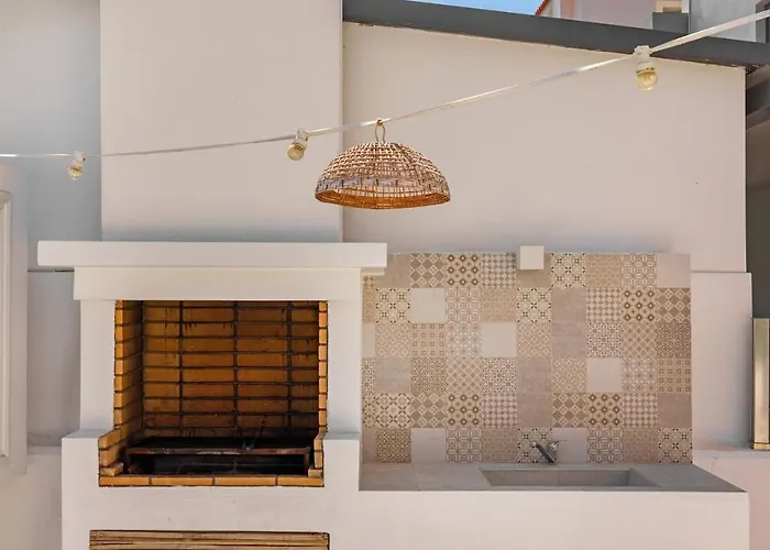 - Private Pool&jacuzzi&central Place Villa